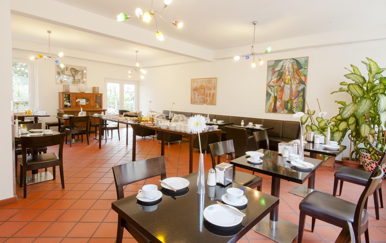 Hotel Geyer Клагенфурт Екстериор снимка