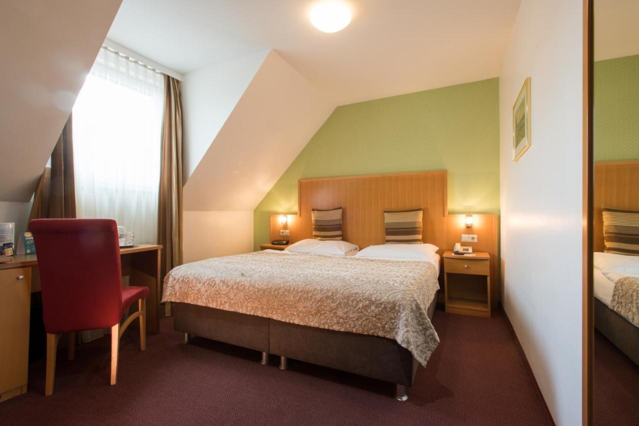 Hotel Geyer Клагенфурт Екстериор снимка